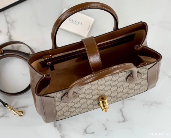 First bag ru bag GUCCI medium tote Jackie 1961 0716